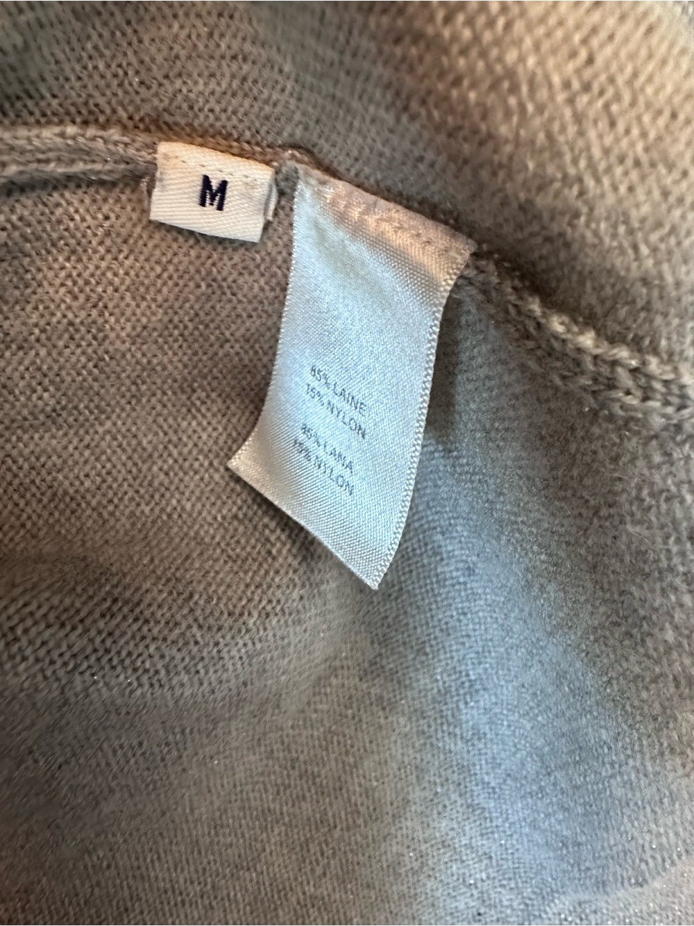 Gray Short-Sleeve Turtleneck Women's Top with Matching cardigan - Picture 2 of 7